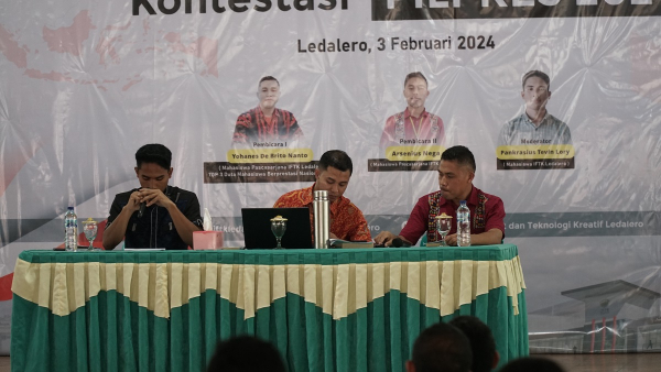 sambutan rektor diskusi politik mahasiswa 2